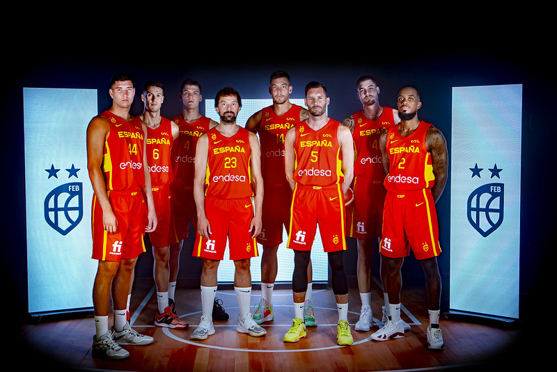 Fotos oficiales de la Selección Española de Baloncesto para el EuroBasket 22 - Studios
